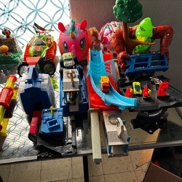 Mystery box toys and games  Over a $250 Value! - Picture 9 of 11